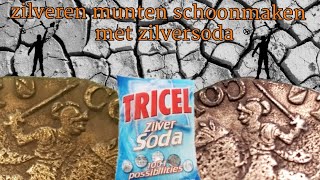 Zilveren munten schoonmaken met zilversoda [upl. by Remy25]